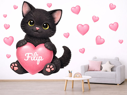 Čierne mačiatko so srdiečkom a menom