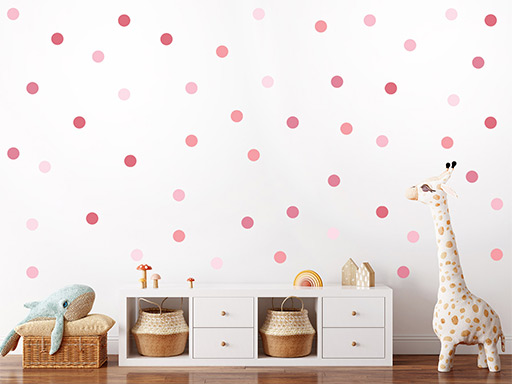 Puntíky odstíny růžové